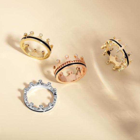 9ct White Gold Whitby Jet Diamond Tiara Band Ring. R1233.